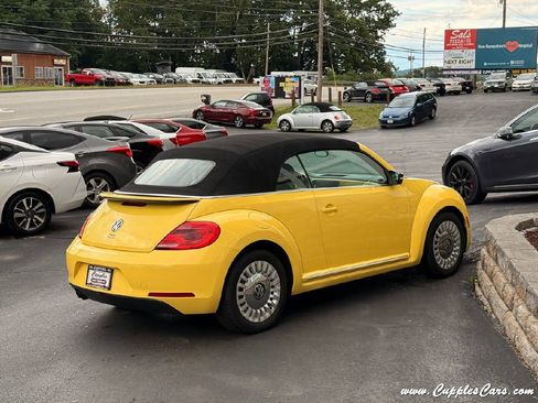 Used 2015 Volkswagen Beetle 1.8T FWD image 15