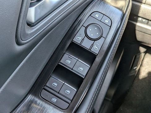 New 2026 Nissan Rogue SV image 25