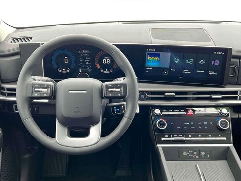 New 2025 Hyundai Santa Fe SEL image 17