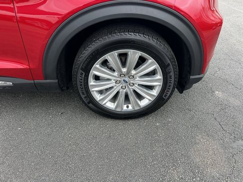 Used 2023 Ford Explorer Limited w/ Limited Technology Package image 10