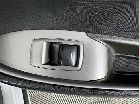 Used 2019 Chevrolet Malibu LS FWD image 46