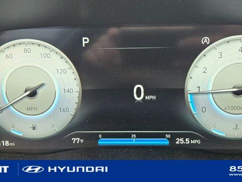 Used 2023 Hyundai Santa Fe Limited w/ Cargo Package image 6