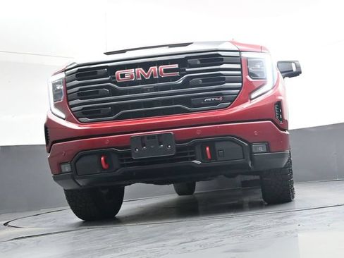 Used 2024 GMC Sierra 1500 AT4 w/ Technology Package AWD/4WD image 36