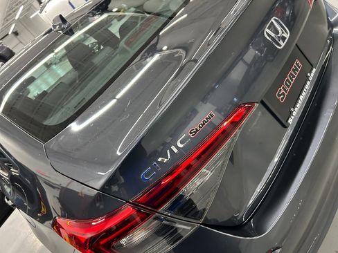 Used 2023 Honda Civic Sport image 17