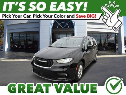 Used 2024 Chrysler Pacifica Touring-L