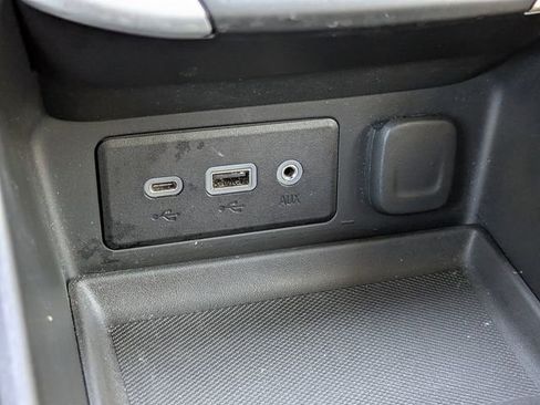 Used 2022 GMC Terrain SLE w/ Driver Convenience Package image 25