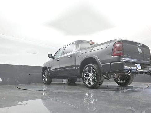 Used 2022 RAM 1500 Limited w/ Body Color Bumper Group AWD/4WD image 39