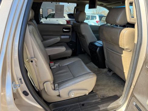 Used 2008 Toyota Sequoia Limited image 12