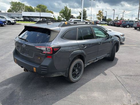 Used 2022 Subaru Outback Wilderness AWD/4WD image 7