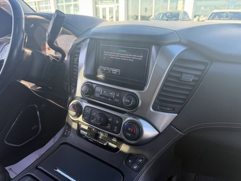 Used 2019 Chevrolet Suburban Premier image 16