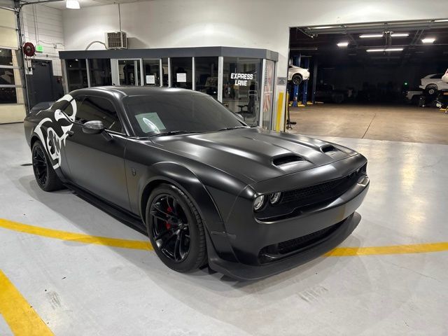 Used 2022 Dodge Challenger SRT Hellcat RWD image 3