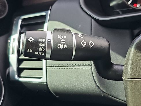 Used 2019 Land Rover Discovery HSE AWD/4WD image 30