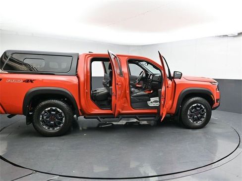 Used 2025 Nissan Frontier PRO-4X w/ Pro Premium Package image 39