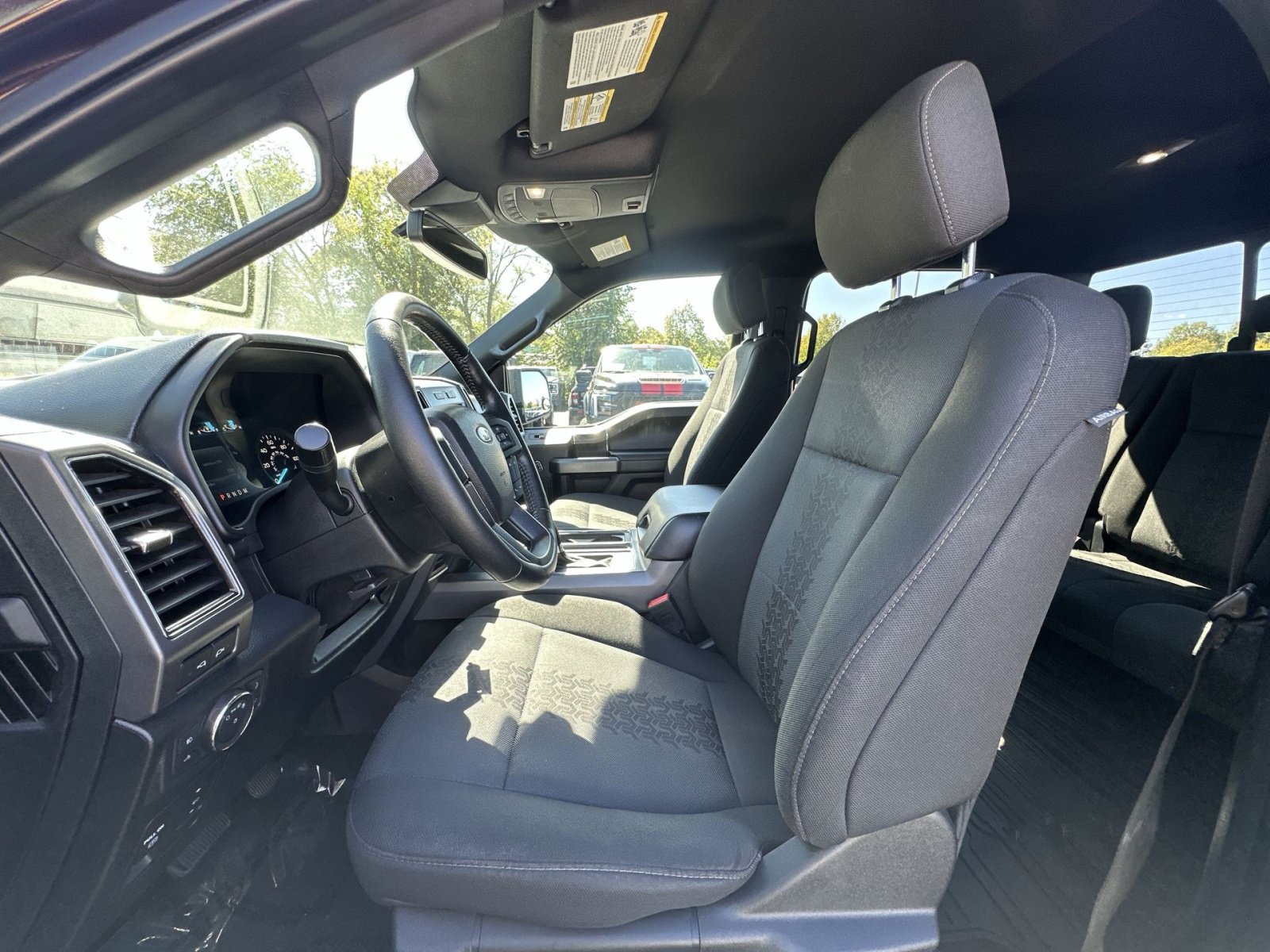 Used 2020 Ford F150 XLT w/ Equipment Group 302A Luxury AWD/4WD image 14