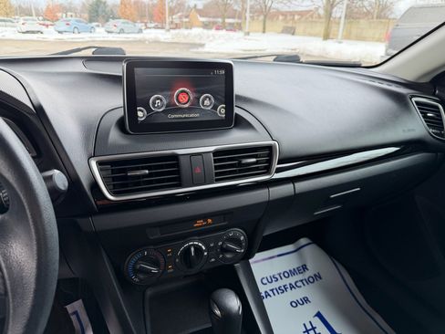 Used 2015 MAZDA MAZDA3 i Sport image 13