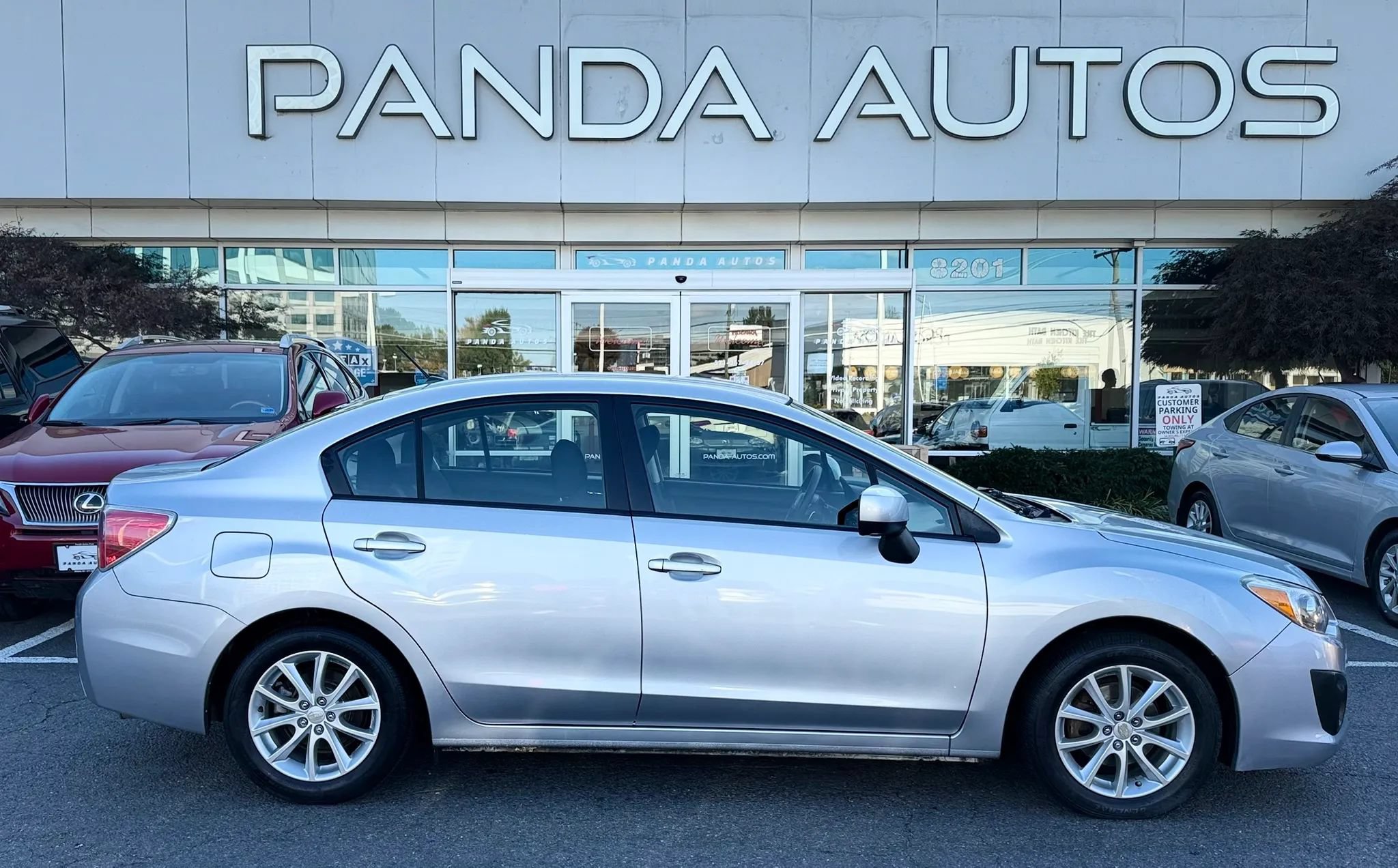 Used 2013 Subaru Impreza 2.0i Premium w/ All-Weather Pkg AWD/4WD image 8