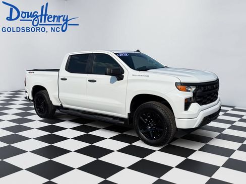 Used 2024 Chevrolet Silverado 1500 Custom AWD/4WD image 7