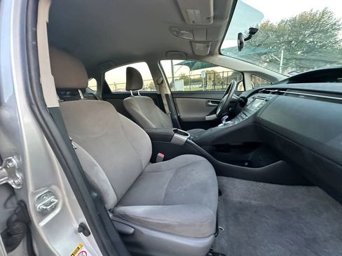 Used 2014 Toyota Prius Three FWD image 24