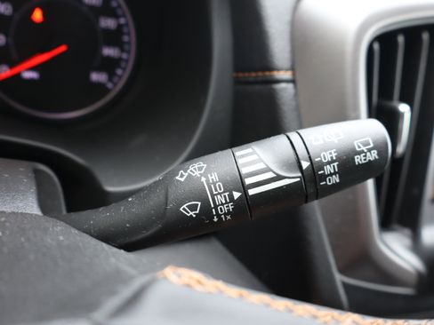 Certified 2023 GMC Terrain AT4 image 23