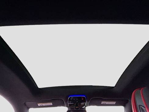 Used 2024 Mercedes-Benz CLE 450 4MATIC Coupe image 23