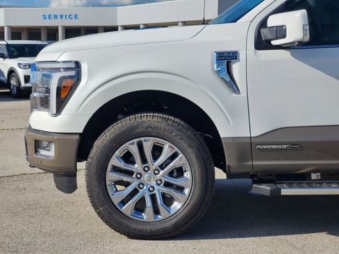 New 2026 Ford F150 King Ranch w/ FX4 Off-Road Package AWD/4WD image 9