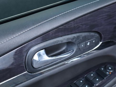 Used 2017 Buick Enclave Leather image 41