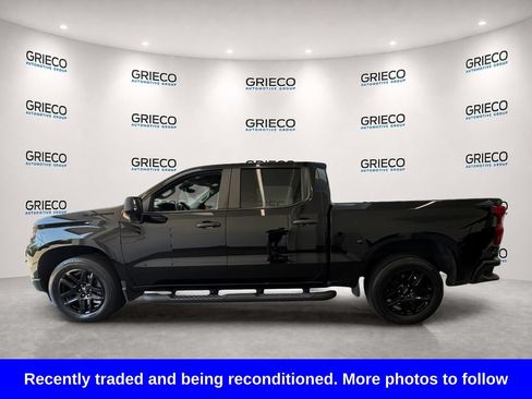 Used 2023 Chevrolet Silverado 1500 Custom w/ LPO, Dark Essentials Package RWD image 4