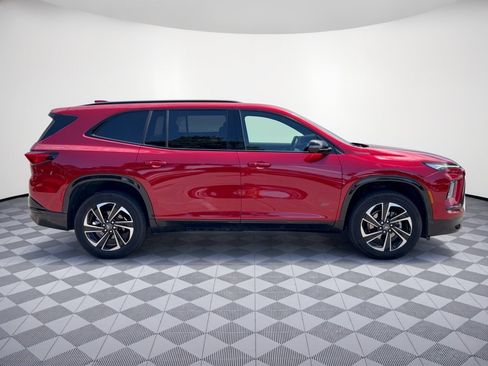 Used 2025 Buick Enclave Sport Touring w/ Power Package FWD image 8