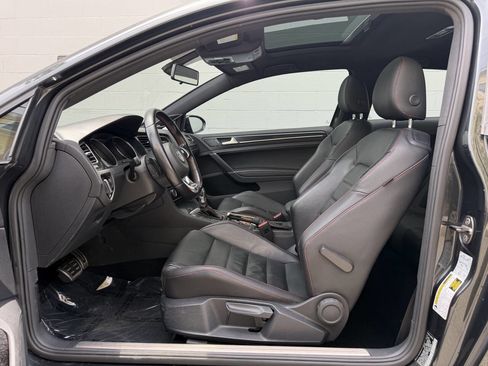 Used 2016 Volkswagen GTI SE FWD image 14
