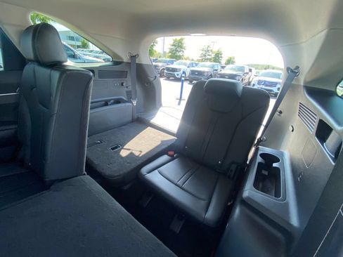 Used 2025 Kia Sorento S w/ Panoramic Sunroof Package FWD image 29