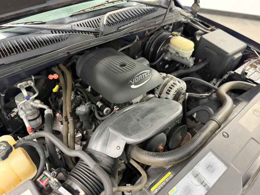 Used 2005 GMC Sierra 1500 SLE w/ Safe And Sound Package AWD/4WD image 60