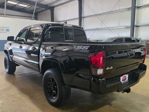 Used 2023 Toyota Tacoma SR image 6