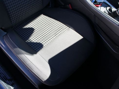 Used 2019 Dodge Challenger GT image 12