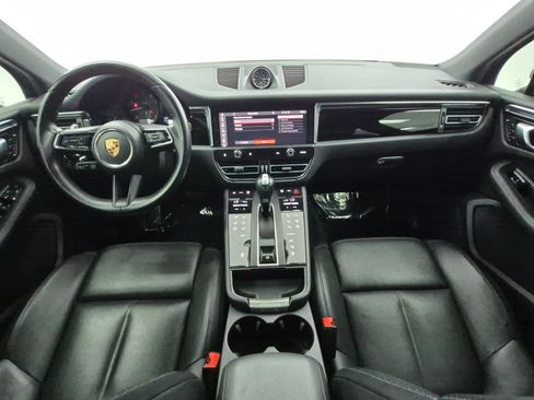 Used 2024 Porsche Macan w/ Premium Plus Package AWD/4WD image 20