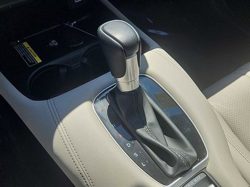 Used 2024 Honda HR-V EX-L image 23