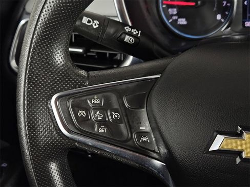 Used 2023 Chevrolet Equinox LT image 20