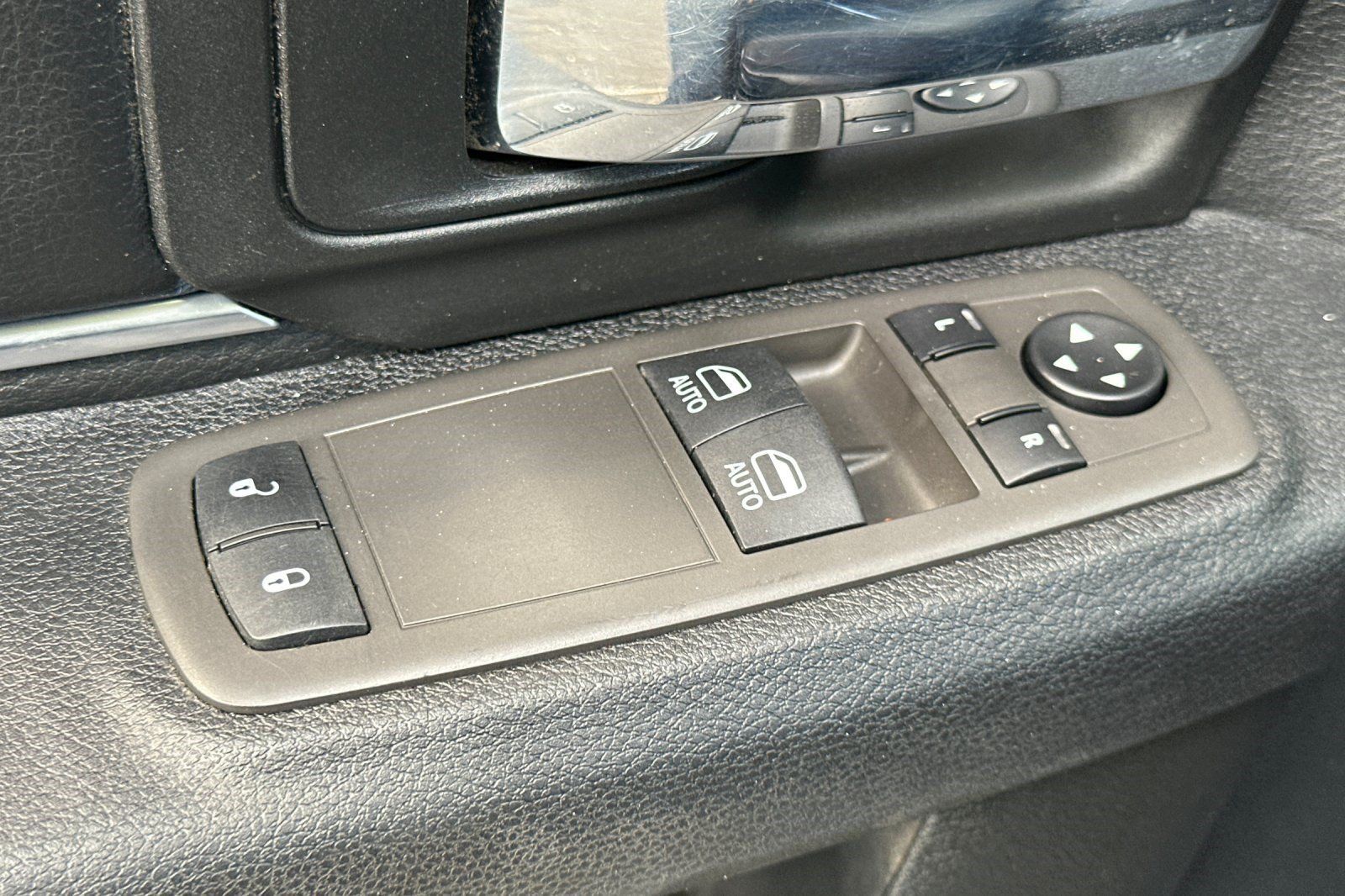 Used 2022 RAM 1500 Tradesman w/ Power & Remote Entry Group RWD image 13