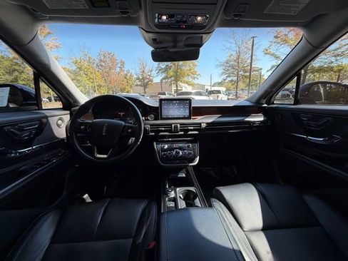 Certified 2022 Lincoln Corsair Reserve w/ Equipment Group 201A image 9