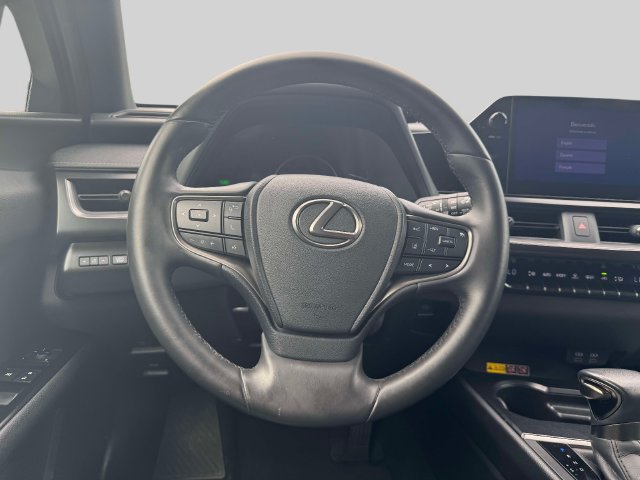 Used 2023 Lexus UX 250h AWD w/ Accessory Package (Z2) image 19