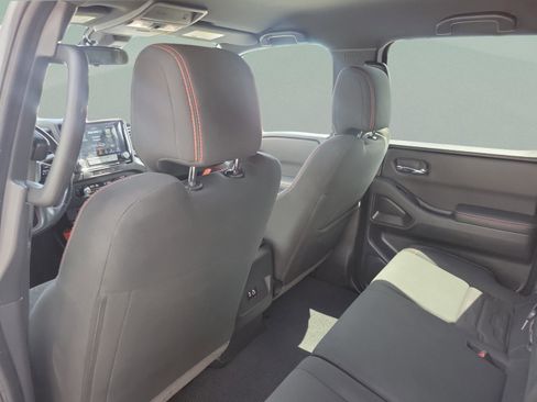 Used 2023 Nissan Frontier Pro-X w/ Tow Package RWD image 12