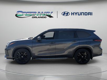 Used 2025 Toyota Highlander XSE