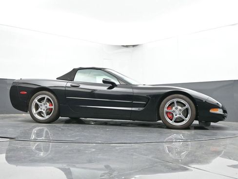 Used 2003 Chevrolet Corvette Convertible w/ Preferred Equipment Group1 image 58