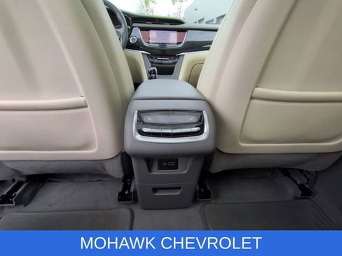 Certified 2023 Cadillac XT6 Premium Luxury AWD/4WD image 23