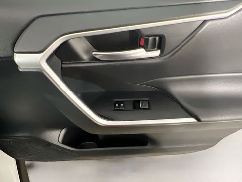 Used 2024 Toyota RAV4 XLE image 32