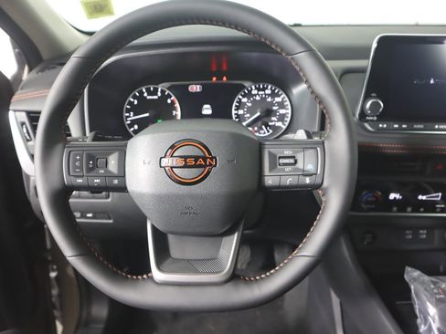 New 2026 Nissan Rogue SV AWD/4WD image 8