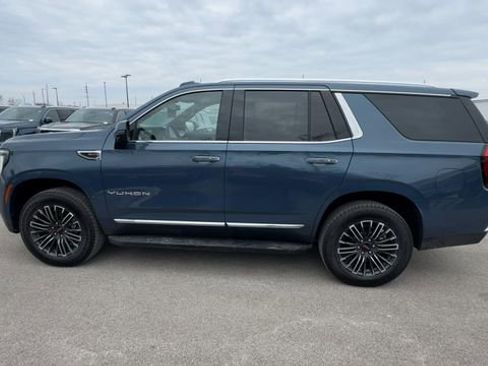 New 2026 GMC Yukon Elevation w/ LPO, Floor Liner Package image 5