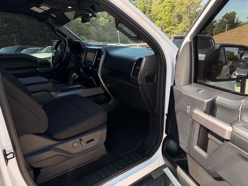 Used 2020 Ford F150 XLT w/ Equipment Group 302A Luxury AWD/4WD image 19