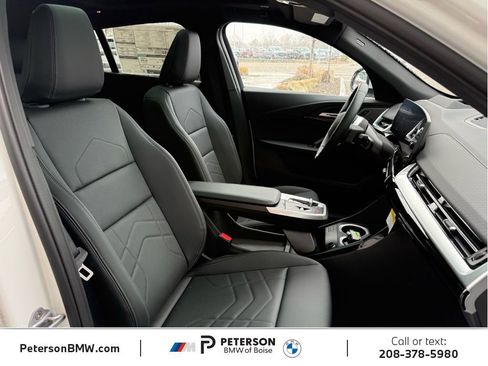 New 2026 BMW X2 xDrive28i w/ Technology Package AWD/4WD image 16