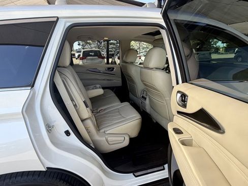 Used 2018 INFINITI QX60 Luxe w/ Premium Package AWD/4WD image 16