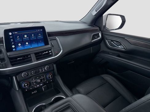 Used 2022 Chevrolet Suburban Z71 w/ Z71 Off-Road Package image 24